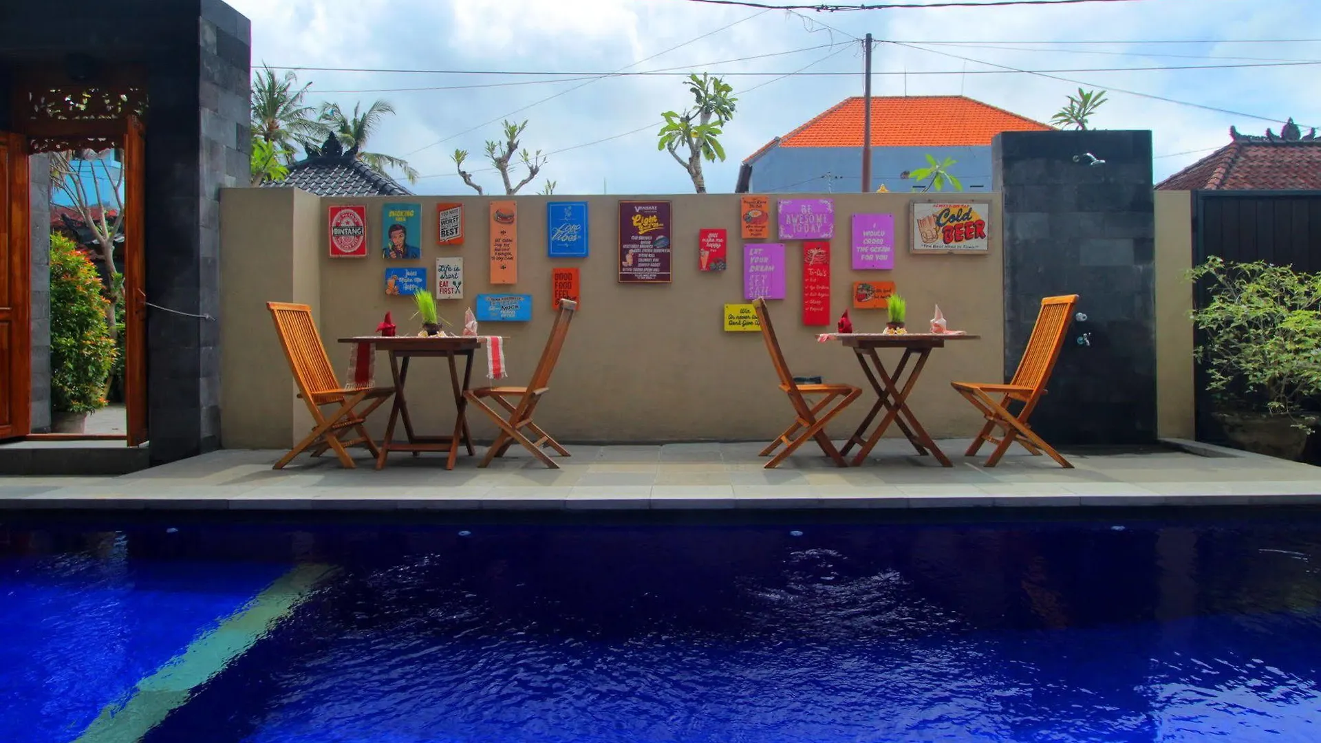 Vansari Hotel Seminyak 3*,  Indonesia